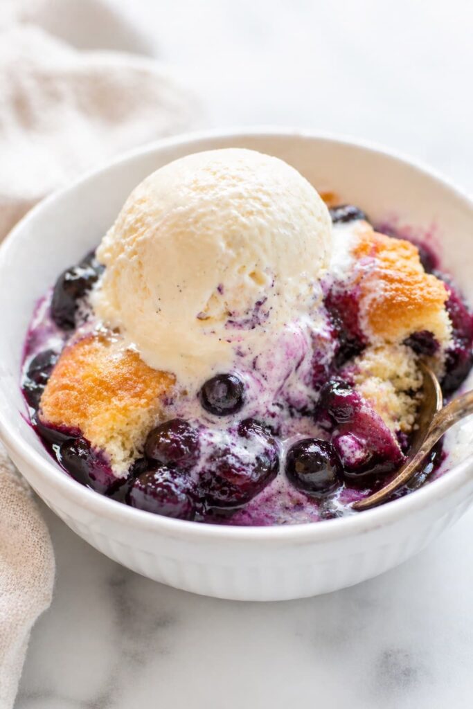 blueberry-cobbler-serving